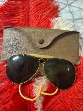 Vintage Ray-Ban Aviator Sunglasses with Dark Lenses - Rare Design - SEE NOTES